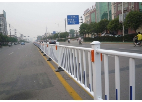 海口市市政道路护栏工程